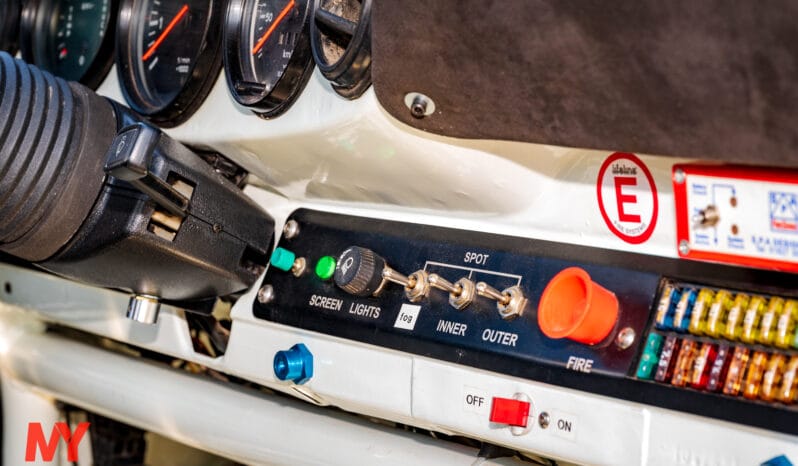 
Porsche 911 Gr.4 Safari full									